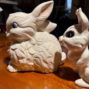 Set of 2 Small Porcelain White Spring Bunnie/Rabbits.  Perfect for Vignette!